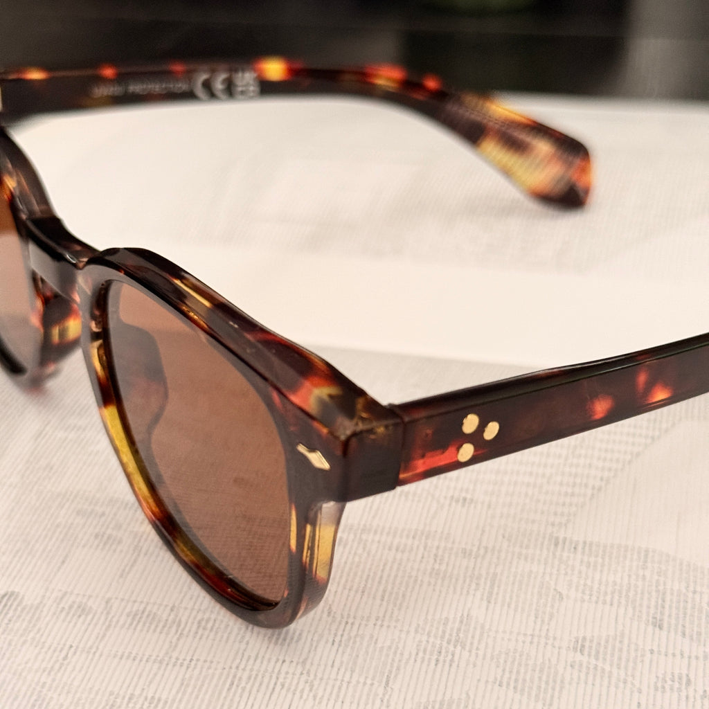 T-shell Vintage Sunglasses